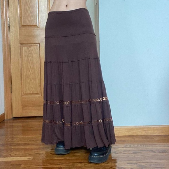 Dresses & Skirts - Vintage Brown Ruffle Peasant Tiered Maxi Skirt With Gold Sequins